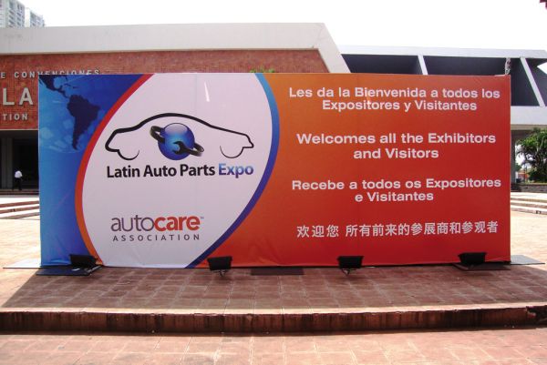 Entrada da Latin Auto Parts Expo 2014, realizada no Panamá
